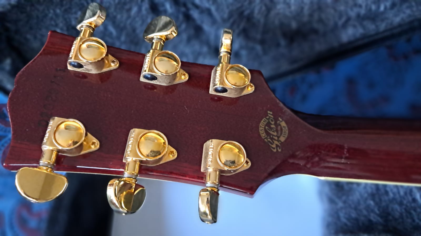 Gibson Custom Shop ES 355 with Bigsby - 2009 Semi-Acoustic - View 5